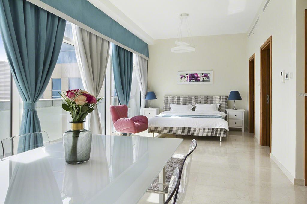 Bespoke Holiday Homes - Bay Square Dubai Exterior foto